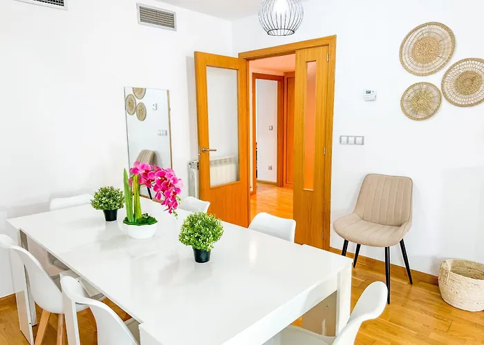 Bielsa Del Pilar Turistea Lägenhet Zaragoza